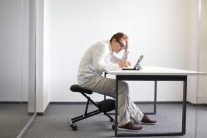 Como a ergonomia pode otimizar a eficiência dos trabalhadores?