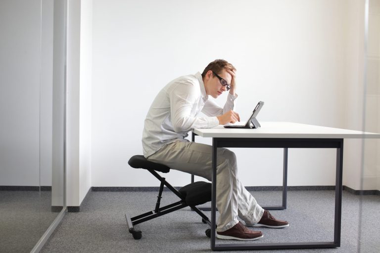 Como a ergonomia pode otimizar a eficiência dos trabalhadores?